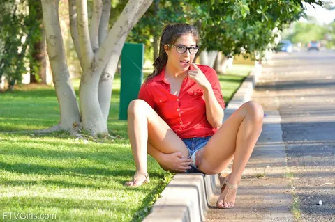 Natalie Monroe: PAWG in Glasses Spreads Outdoors Then Fingers Her Pussy – photo 2 of 15