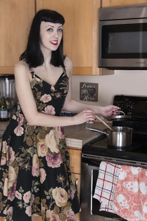 Brunette in Lingerie Masturbates with a Dildo on the Kitchen Counter – photo 1 of 16