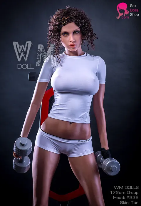 Busty Woman Strips and Poses Nude in the Gym – photo 18 of 21