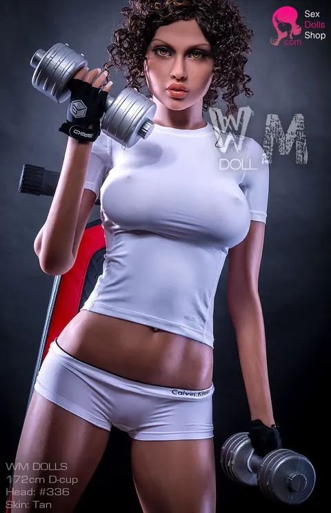 Busty Woman Strips and Poses Nude in the Gym – photo 20 of 21