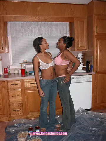 Petite Ebony and Slim African Brunettes Strip Off Their Jeans and Spread