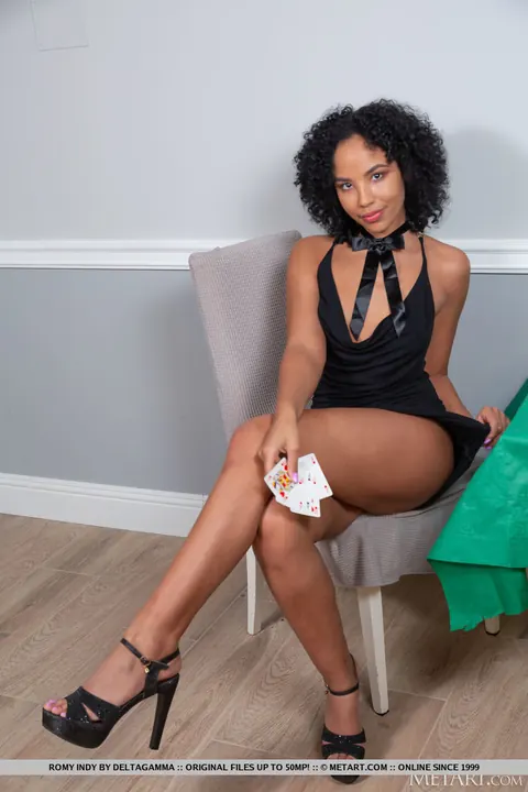 Romy Indy: Tall Ebony Blonde in Heels Shows Her Pierced Nipples – photo 2 of 18