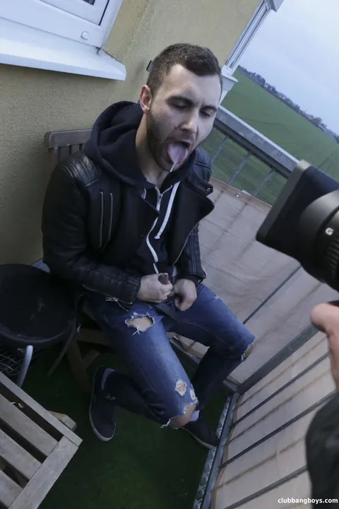Two Men Fuck Outdoors Until Cumshot – photo 21 of 21