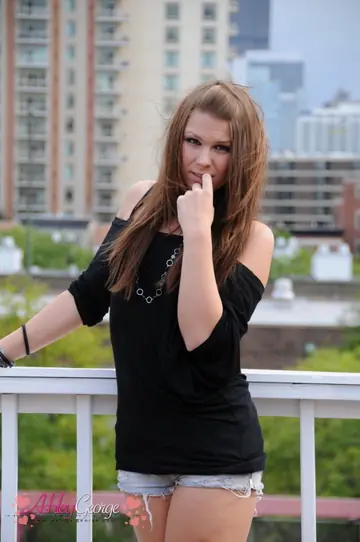 Trans Woman Pulls Down Her Panties and Poses Nude Outdoors