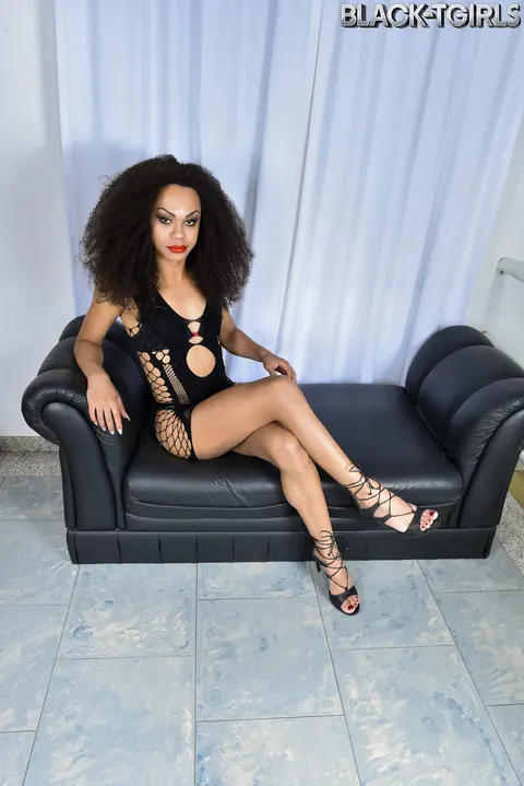 Ebony Trans Woman Undresses Fully and Poses Nude Showing Cock – photo 1 of 16