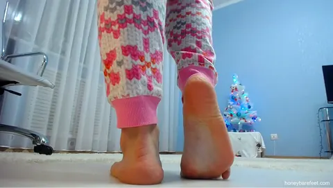 Honey Barefeet: Brunette in Pigtails Poses and Shows Her Feet – photo 10 of 16