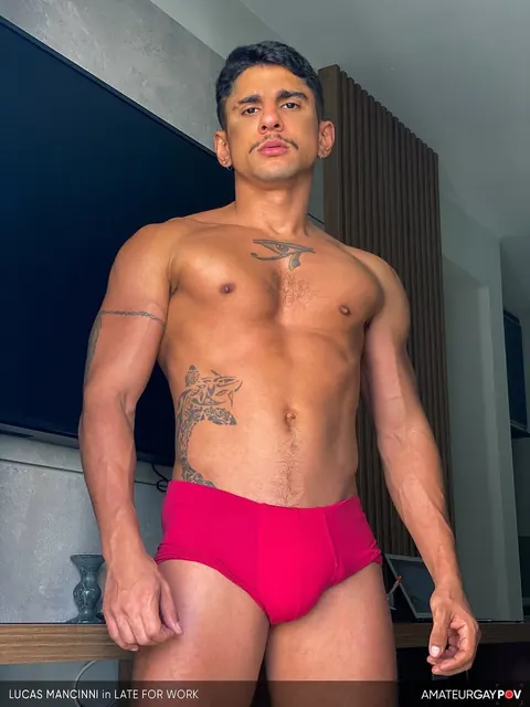 Brazilian Man Strokes His Cock and Uses a Dildo in the Bathroom – photo 1 of 20