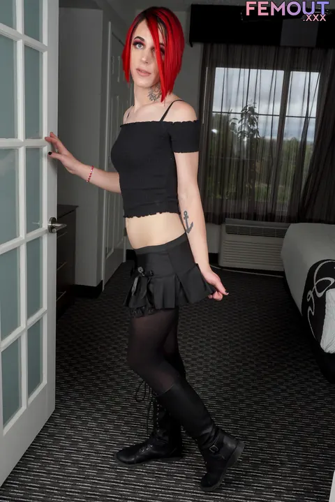 Thick Redhead Trans Woman Jerks Off with Her Big Ass on Display – photo 1 of 16