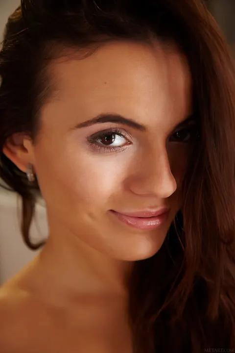 Vanessa Decker: Czech Brunette in Heels Spreads Her Trimmed Pussy – photo 20 of 20