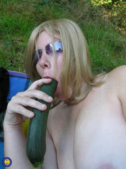 Thick Blonde MILF Toys Her Pussy Outdoors in Panties – photo 15 of 20