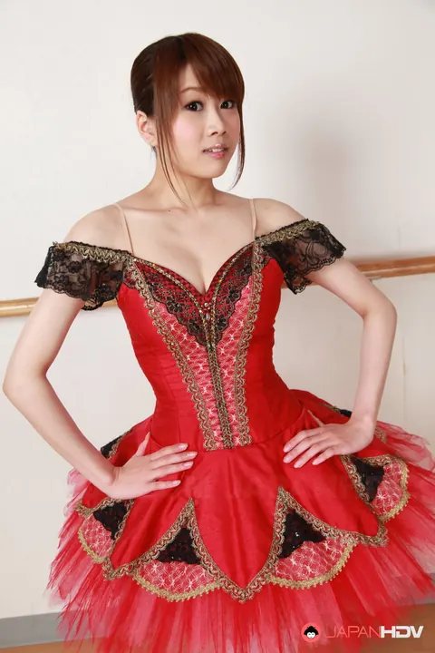 Ririka Suzuki: Japanese Brunette in Pantyhose Bares Her Big Tits – photo 5 of 15