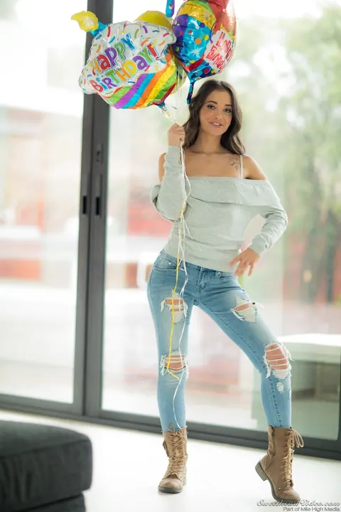 Gia Paige: Brunette Strips Out of Her Jeans to Show White Panties – photo 2 of 17