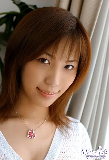 Thick Asian Woman Strips Out of Her Lingerie and Spreads Wide