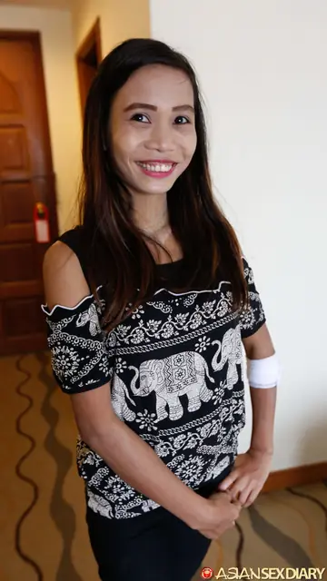 Petite Thai Woman Undresses for Sex and Spreads Her Hairy Pussy