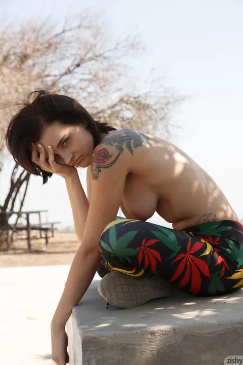 Kai Marley: Slim Brunette in Glasses Strips Off Her Panties and Spreads Wide – photo 7 of 12