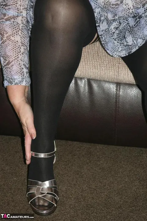 Valgasmic Exposed: Redhead BBW in Stockings and Heels Shows Off Her Tattoos and Body – photo 10 of 20