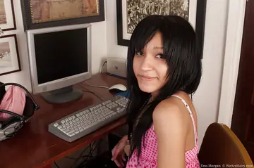 Brunette Latina Pulls Aside Her Pantyhose and Uses a Dildo