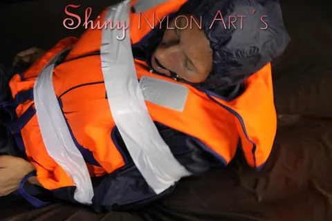 PAWG in Uniform and Stockings Spreads Her Legs and Is Bound – photo 3 of 16