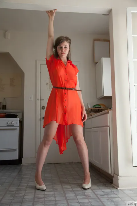 Evelyn Bishop: Petite Brunette in Heels Spreads Her Hairy Pussy – photo 7 of 11