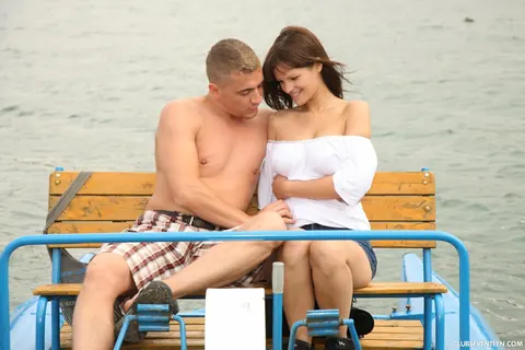Rita Peach: Brunette MILF with Big Tits Rides Outdoors – photo 4 of 21