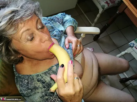 European BBW Masturbates with a Banana on a Kitchen Chair – photo 9 of 19