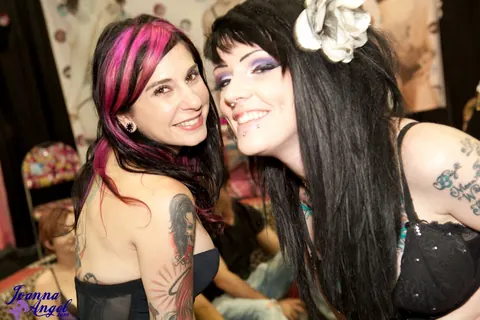 Joanna Angel & Dana DeArmond: Redheaded Asian MILF Sits with Legs Apart – photo 3 of 15