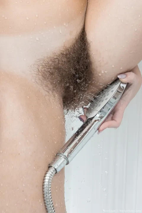 Lira Light: Petite Redhead Shows Her Hairy Pussy and Big Ass in the Bathroom – photo 17 of 21