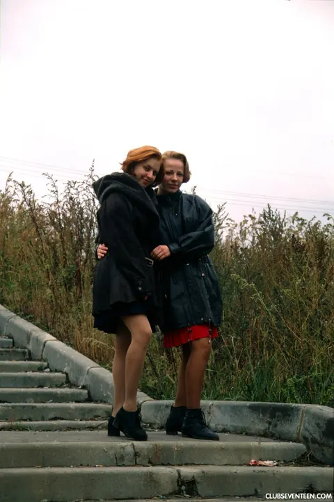 Olga D: European Lesbians Spread and Lick in Public – photo 5 of 21