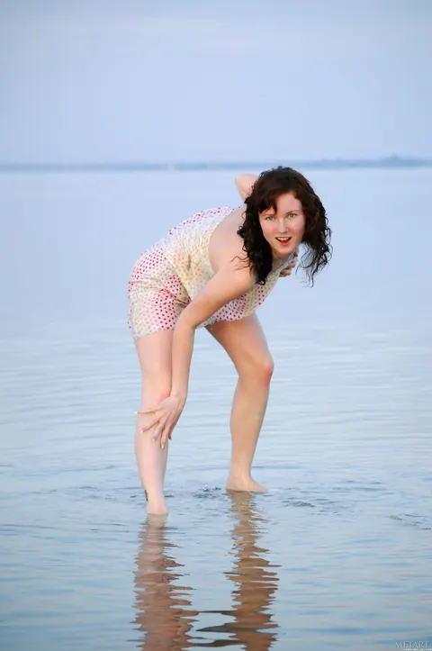 Adriana E: Busty Latina Brunette Spreads Her Legs on the Beach – photo 4 of 21