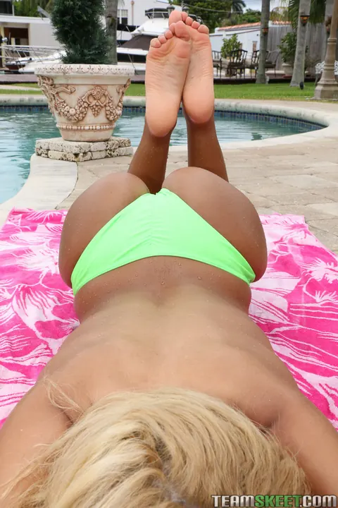 Chanel Collins: Blonde Latina in a Bikini Gives a Blowjob and Rides Poolside – photo 11 of 21