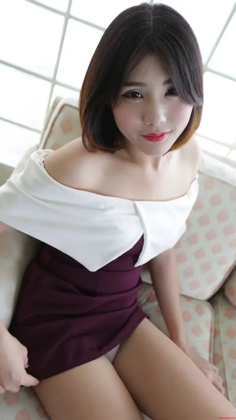 Brunette Asian Trans Woman Undresses and Poses Nude – photo 2 of 21