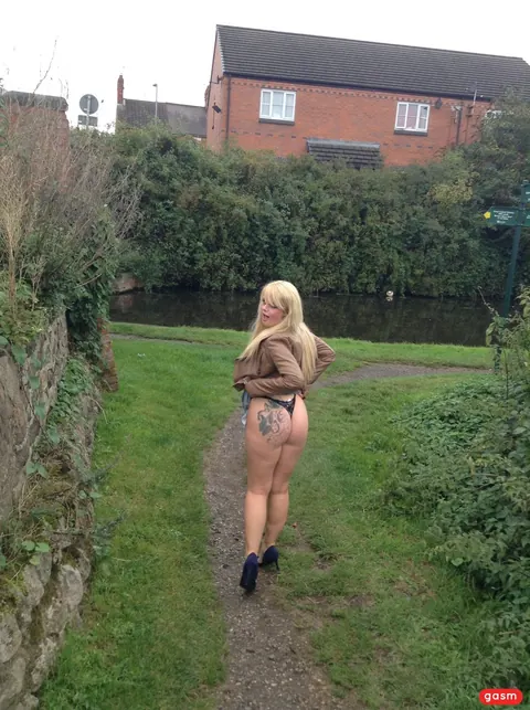 European Blonde Undresses and Spreads in Public – photo 11 of 15