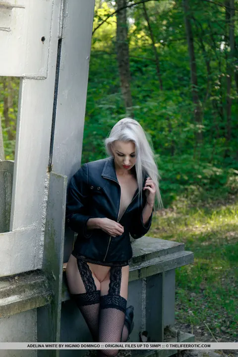 Adelina White: European Blonde in Stockings Pees and Spreads Outdoors – photo 3 of 16