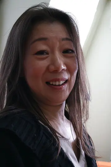 Mature Asian MILF Strips Out of Her Lingerie and Pantyhose