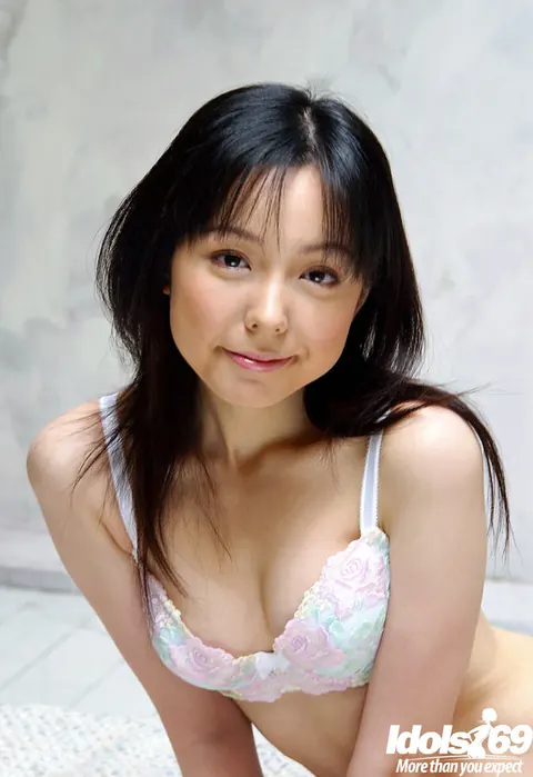Yui Hasumi: Japanese Babe with Natural Tits Strips Out of Her Lingerie – photo 2 of 14