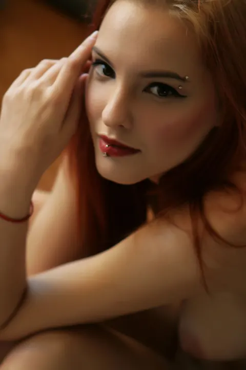 Kira W: Skinny Redhead Strips Off Her Lingerie and Spreads Her Pussy – photo 19 of 21