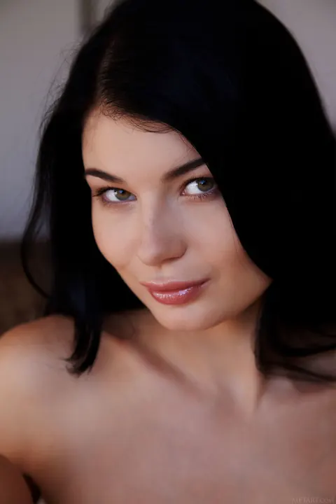 Lucy Li: Slim Czech Brunette with Big Tits Spreads Her Holes – photo 4 of 21