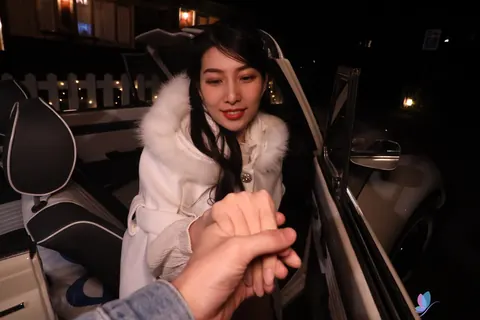 Chinese Brunette Gets Fucked Doggy Style Outdoors in Boots – photo 13 of 20