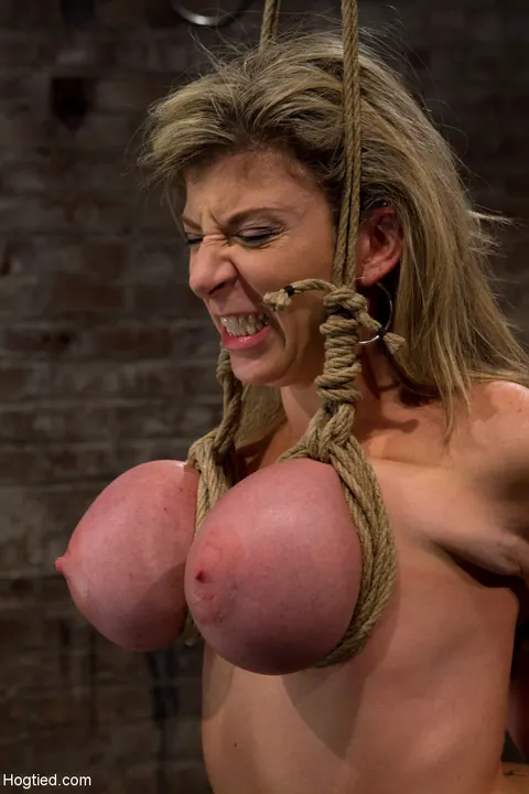 Isis Love & Sara Jay: Blonde Latina MILF Strips for Bound Dildo Play – photo 14 of 20