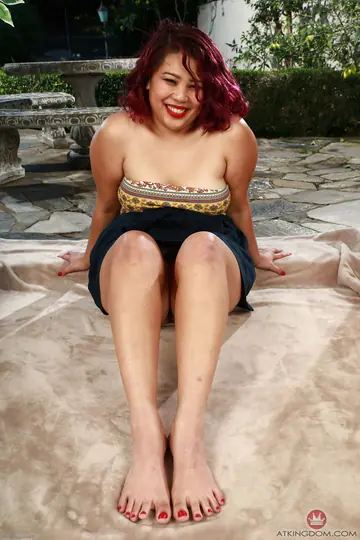 Asian BBW Redhead Spreads Her Hairy Pussy and Shows Her Feet