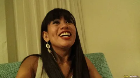 Filipina Amateur Strips Nude in a Hotel Room – photo 4 of 21