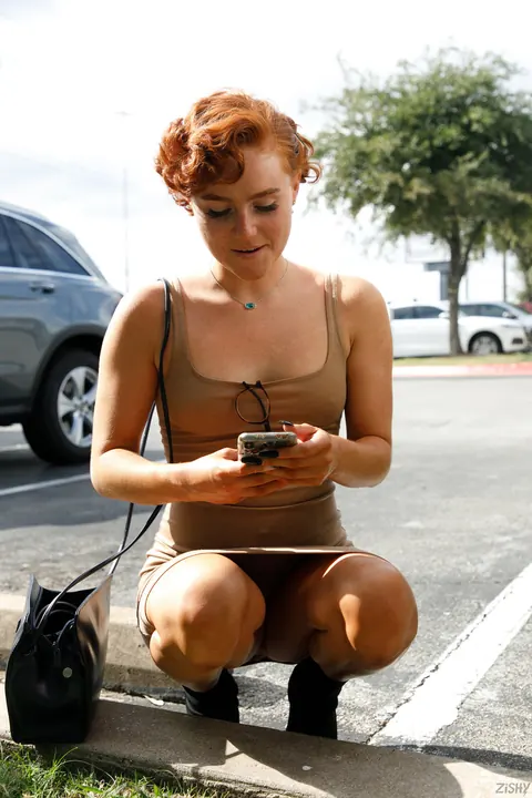 Dabney Conrad: Thick Redhead Flashes Her Tits and Ass Outdoors in Glasses – photo 9 of 12