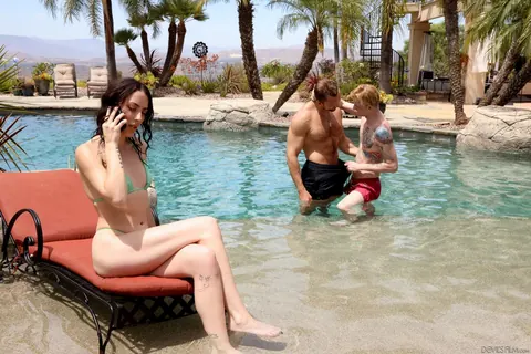 Victoria Sunshine: Tattooed Woman Strips Out of Her Bikini for Poolside Threesome – photo 5 of 15