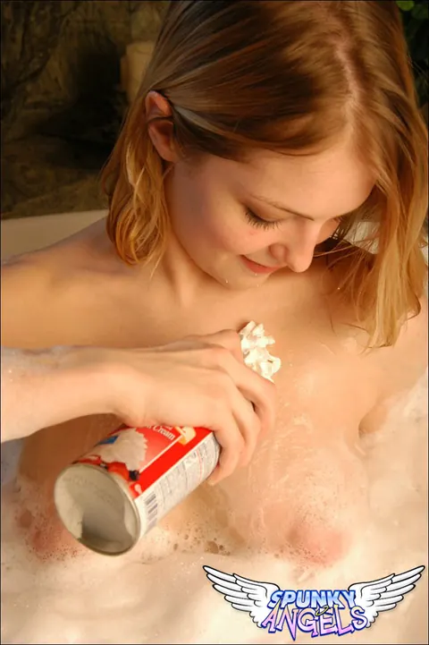 Cute Chloe: Blonde with Big Tits Eats Banana and Uses a Dildo in the Bathroom – photo 9 of 12