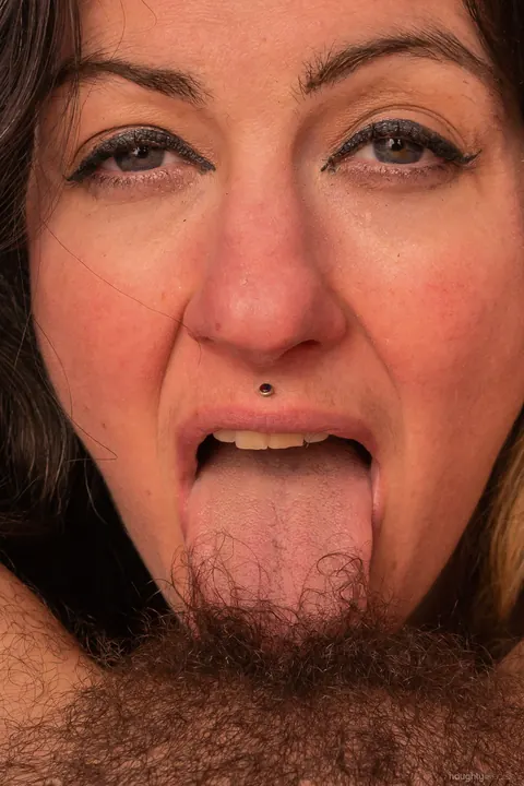 Nikki Silver: Two Curvy Brunette MILFs Finger and Lick Hairy Pussies – photo 20 of 21