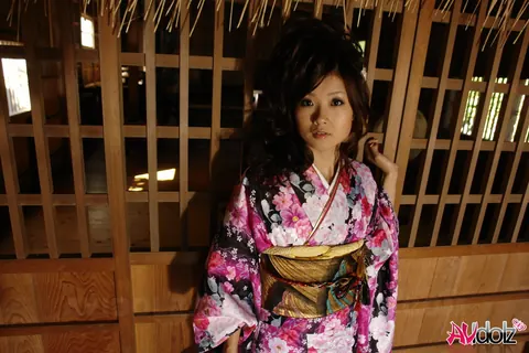Japanese Brunette Poses in Socks and Traditional Wear – photo 13 of 15