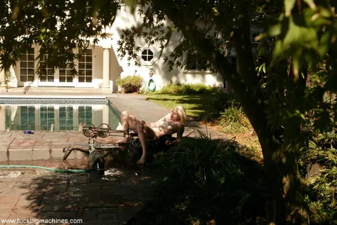 Dylan Ryan: Short-Haired Blonde MILF Takes a Fucking Machine Poolside in Bondage – photo 12 of 21