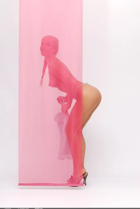 Lucynova: Skinny Blonde Strips Out of Her Panties – photo 4 of 21