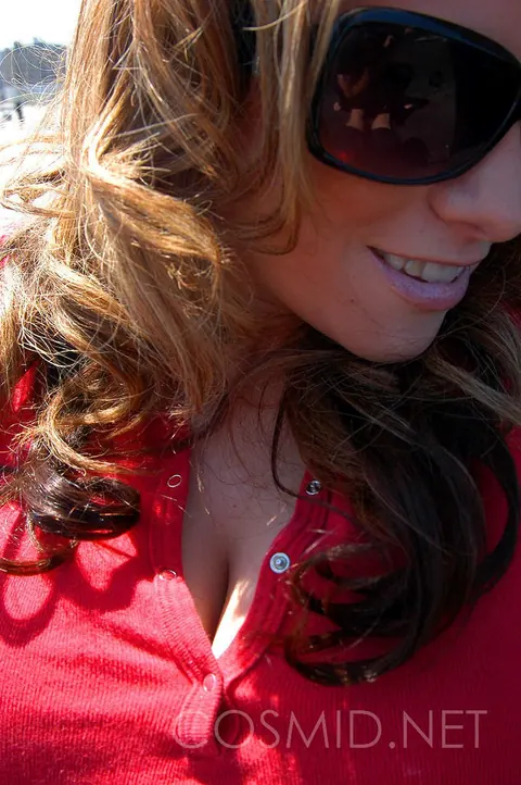 Lisa Davidson: Redhead with Big Natural Tits Poses Outdoors in a Skirt – photo 4 of 16