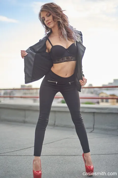 Casie Smith: Slim Brunette Flaunts Her Ass in Pantyhose and Heels Outdoors – photo 4 of 16